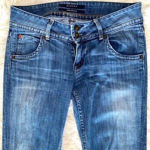 Hudson Jeans Signature Mid-Rise Bootcut Size 26